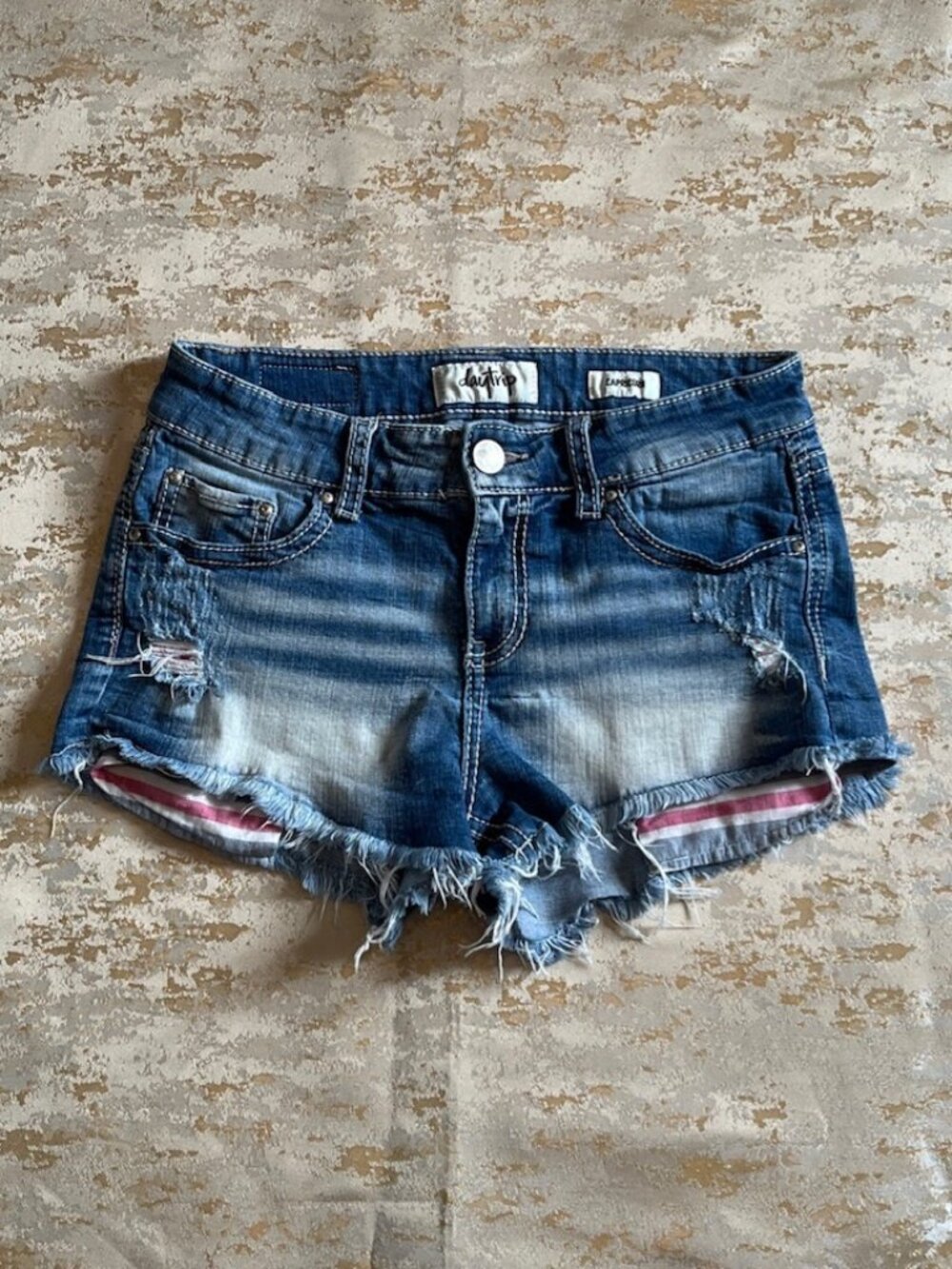 Daytrip Capricorn Denim Jean Shorts Women's 28 Blue Distressed Frayed 5 Pocket